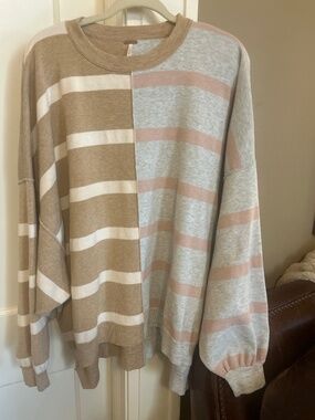 NWOT Free People Uptown Oversized Pullover Size M